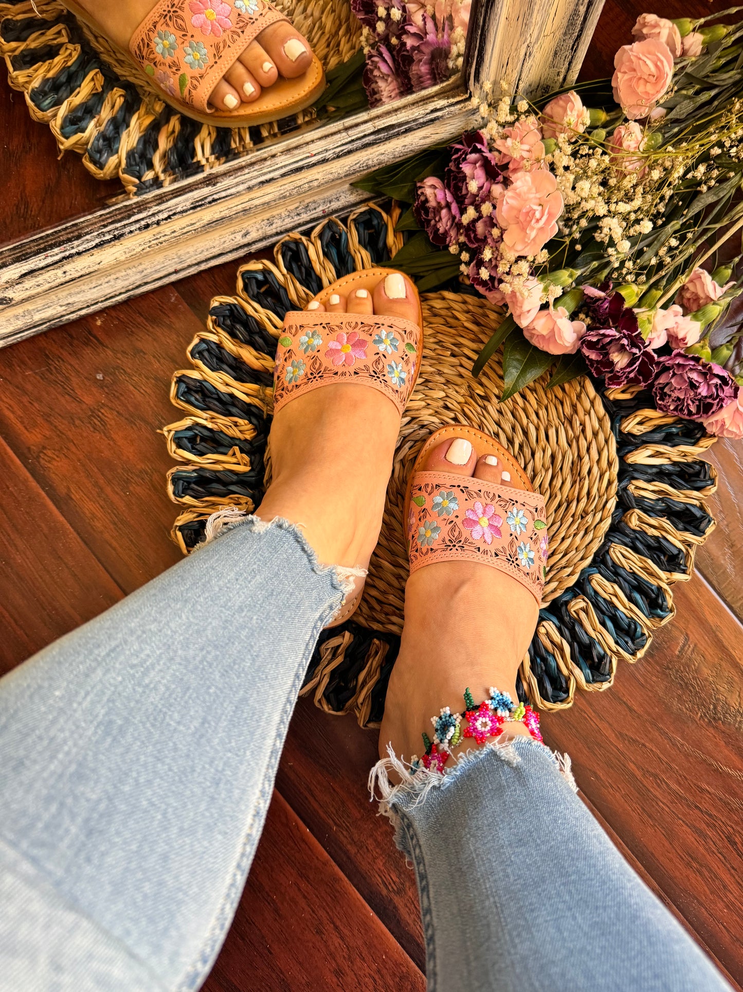 Aitana pink