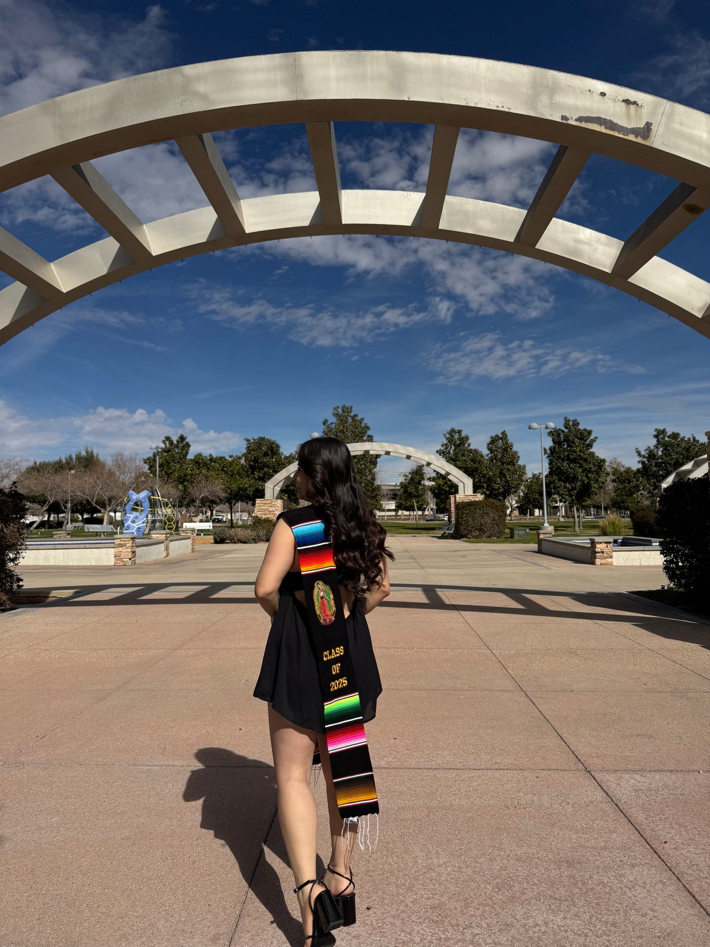 Class of 2025 - Virgen & Roses