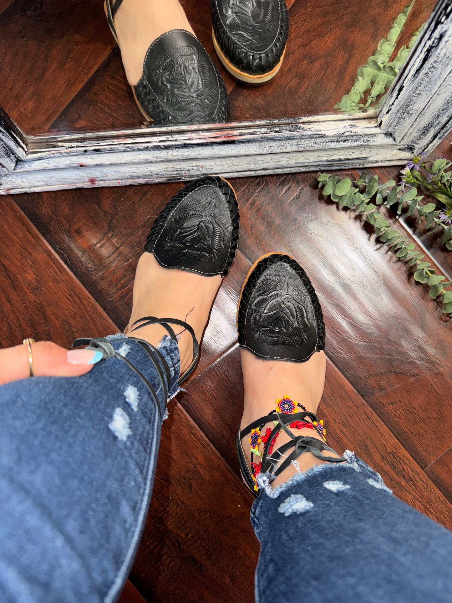 Perla Lace Up Black