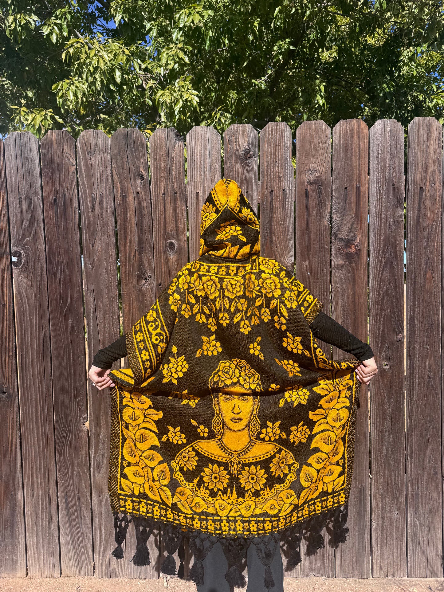 Frida Poncho