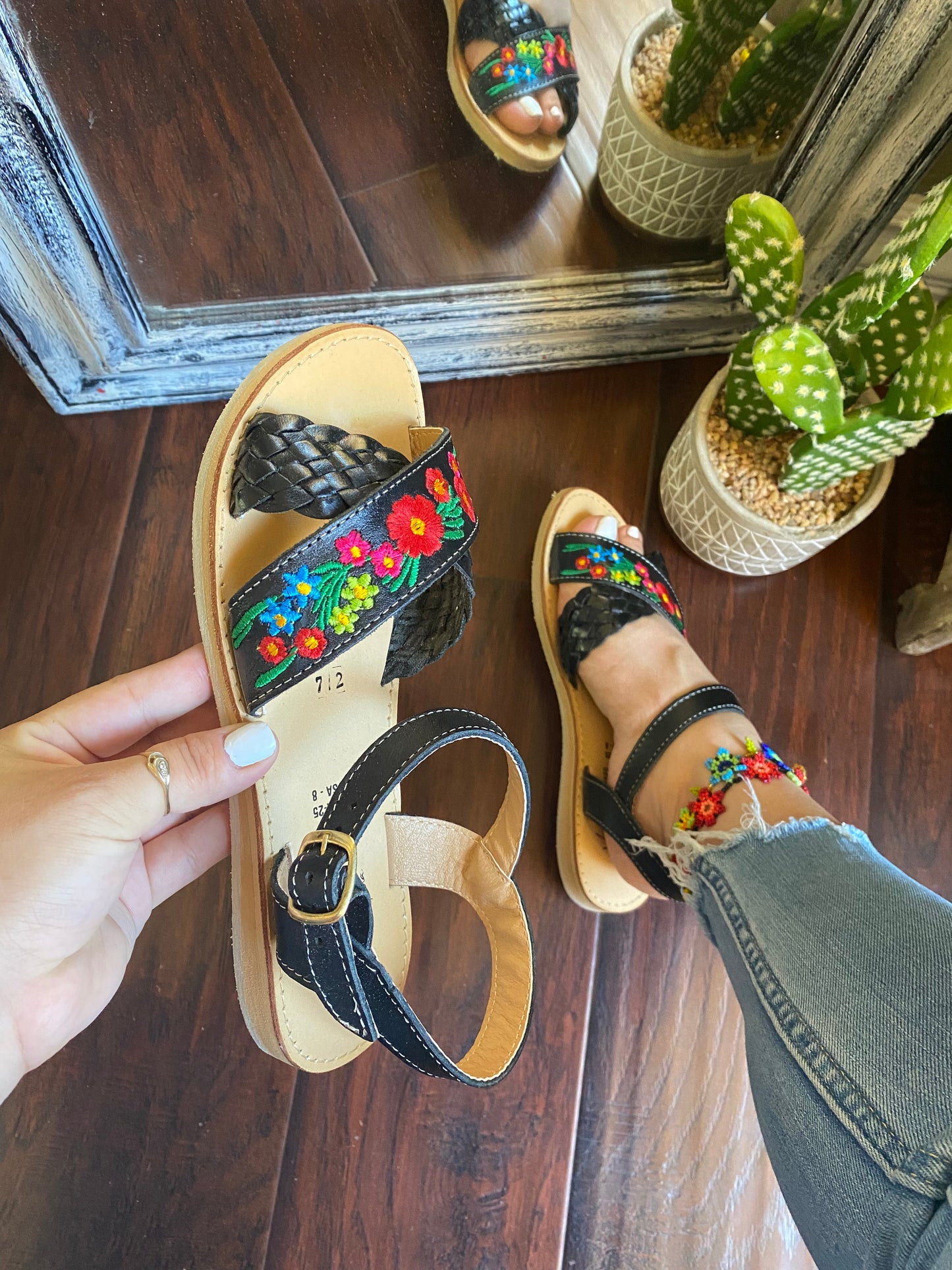 Rosita Buckle Black