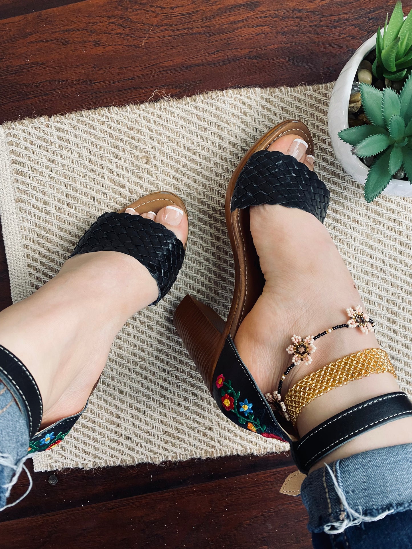 Bella Black
