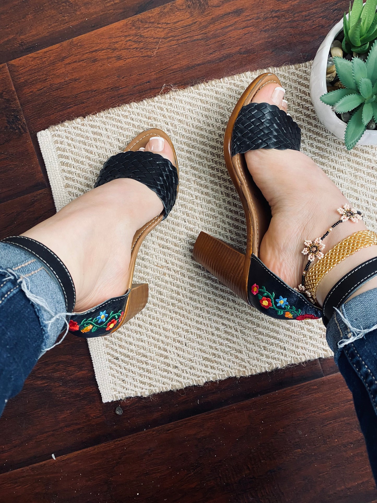 Bella Black