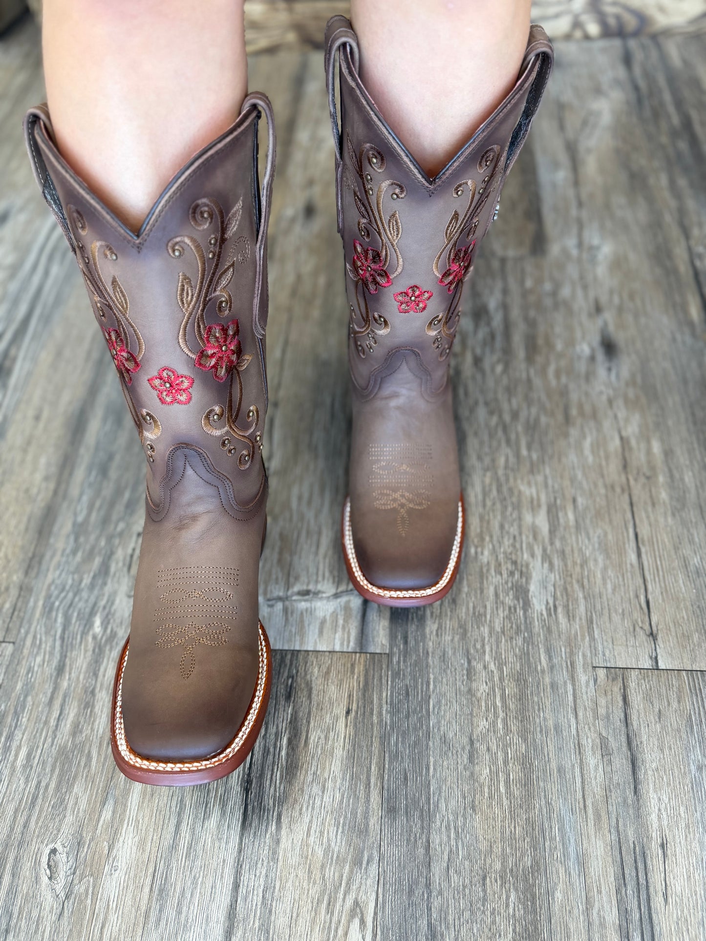 Selena Tan  Boots