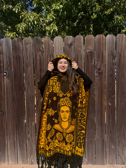 Frida Poncho
