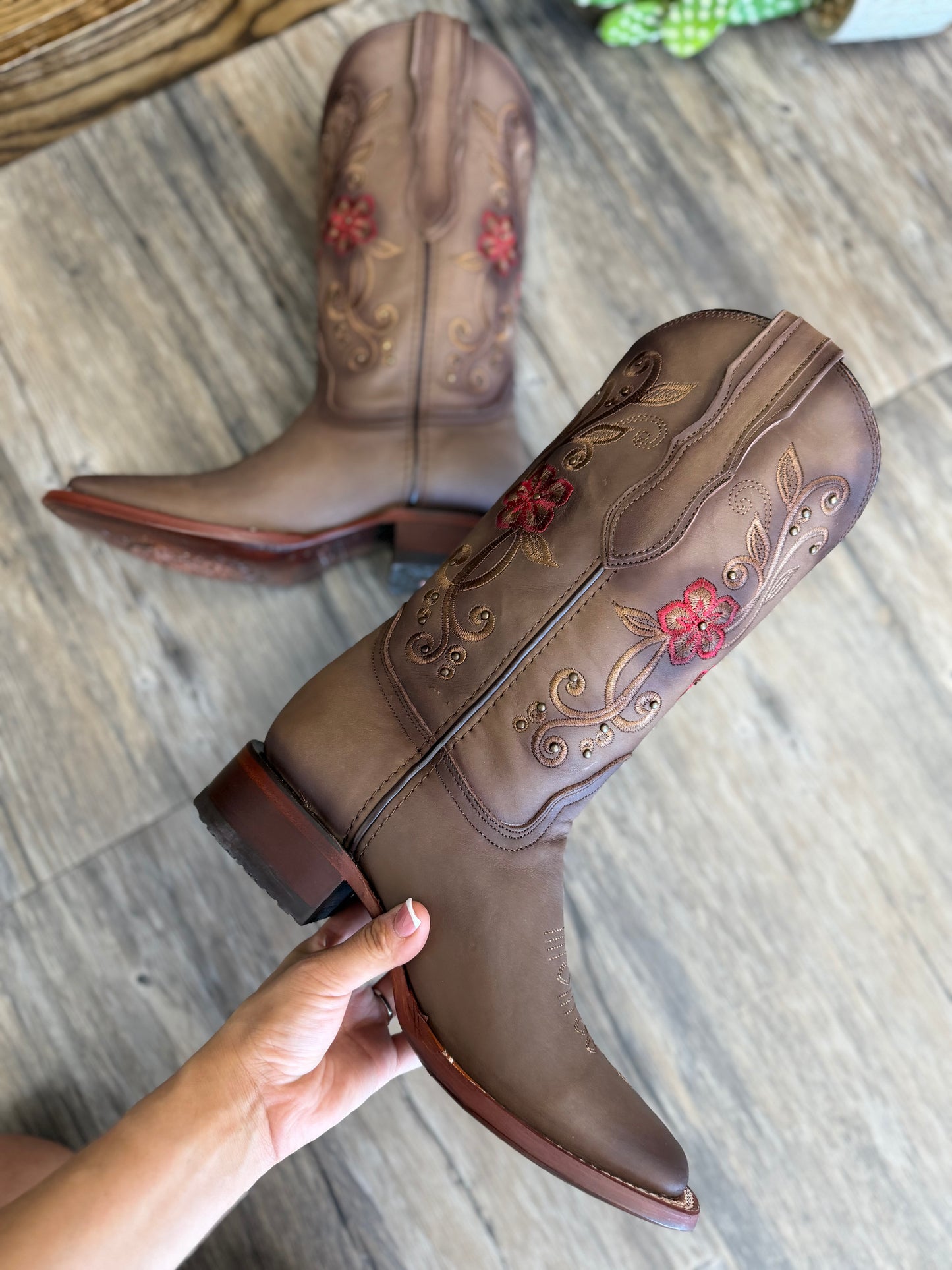 Selena Tan  Boots