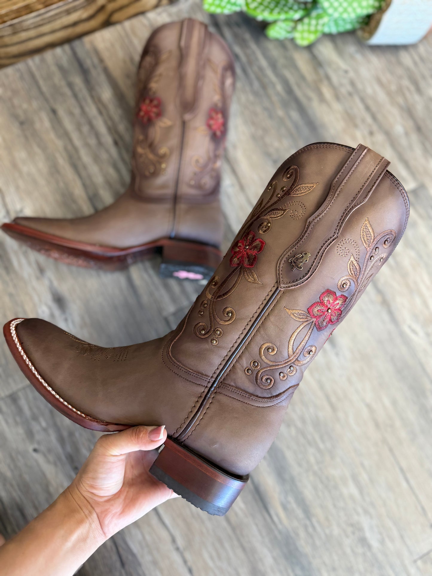 Selena Tan  Boots