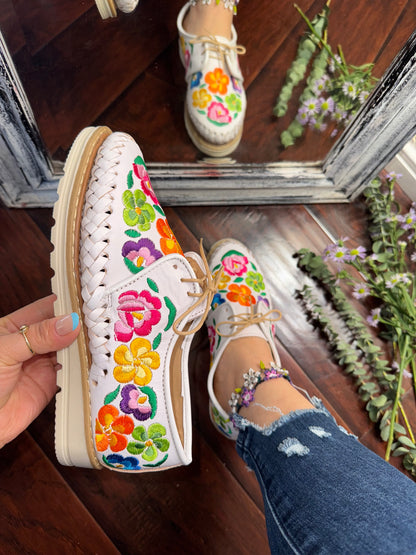 Alexa Loafers White