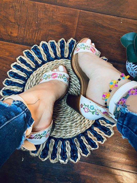 Isa heels