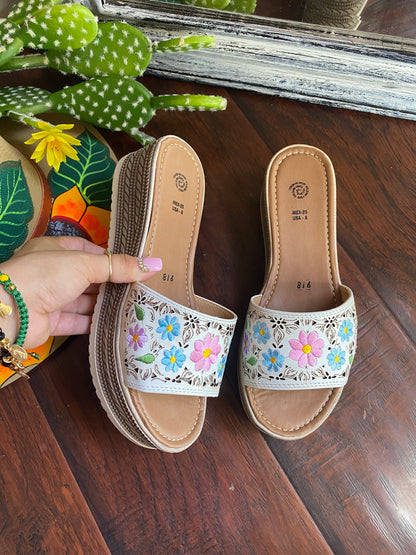 Itatis Sandal white