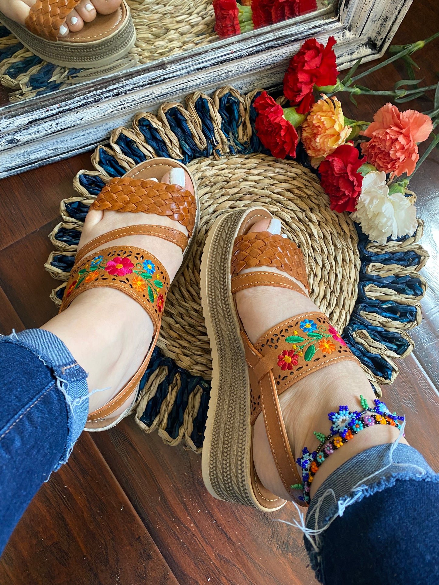 Nayeli Buckle Tan