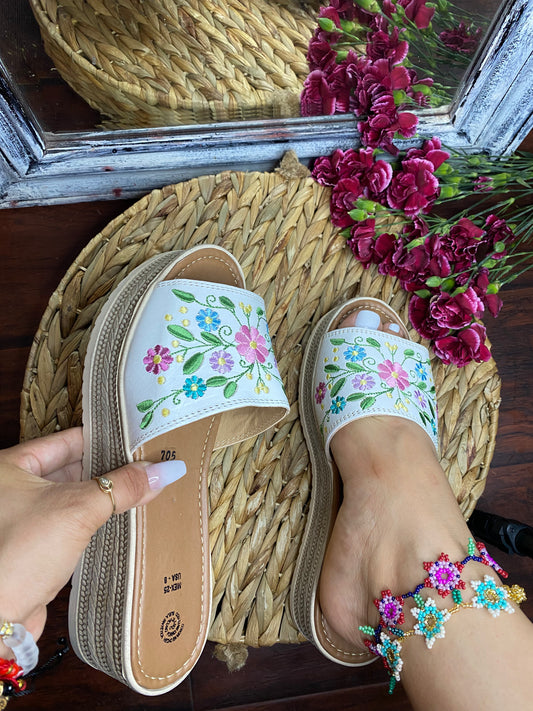 Lindita sandal White